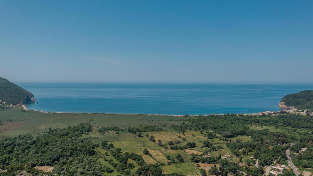 Daire Montenegrina Petrovac